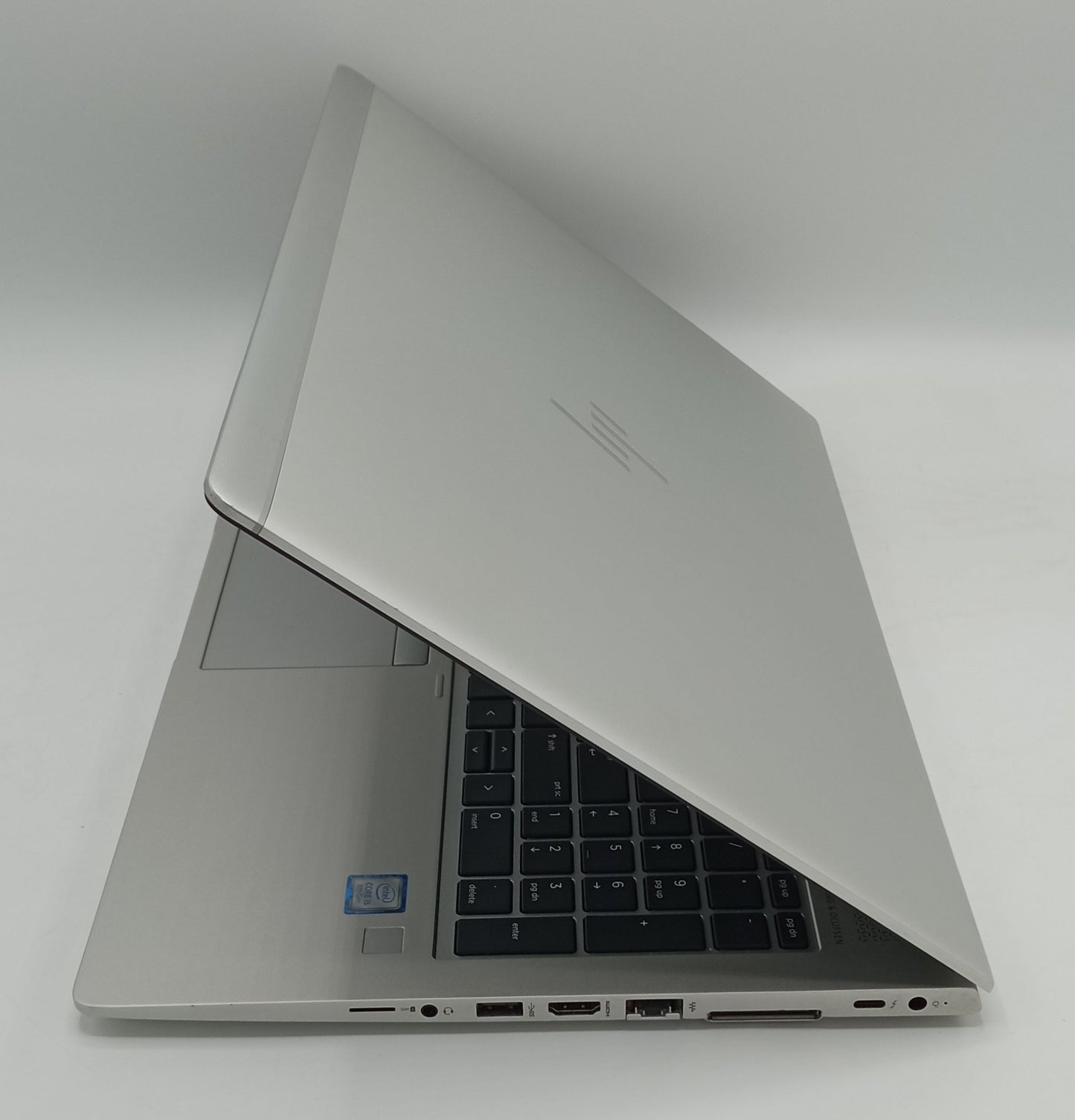 HP EliteBook 850 G5 | 15 Inches | Core i5 1.6 GHz | 8th Gen | 8GB Ram | 256 GB SSD | Silver | Great Condition