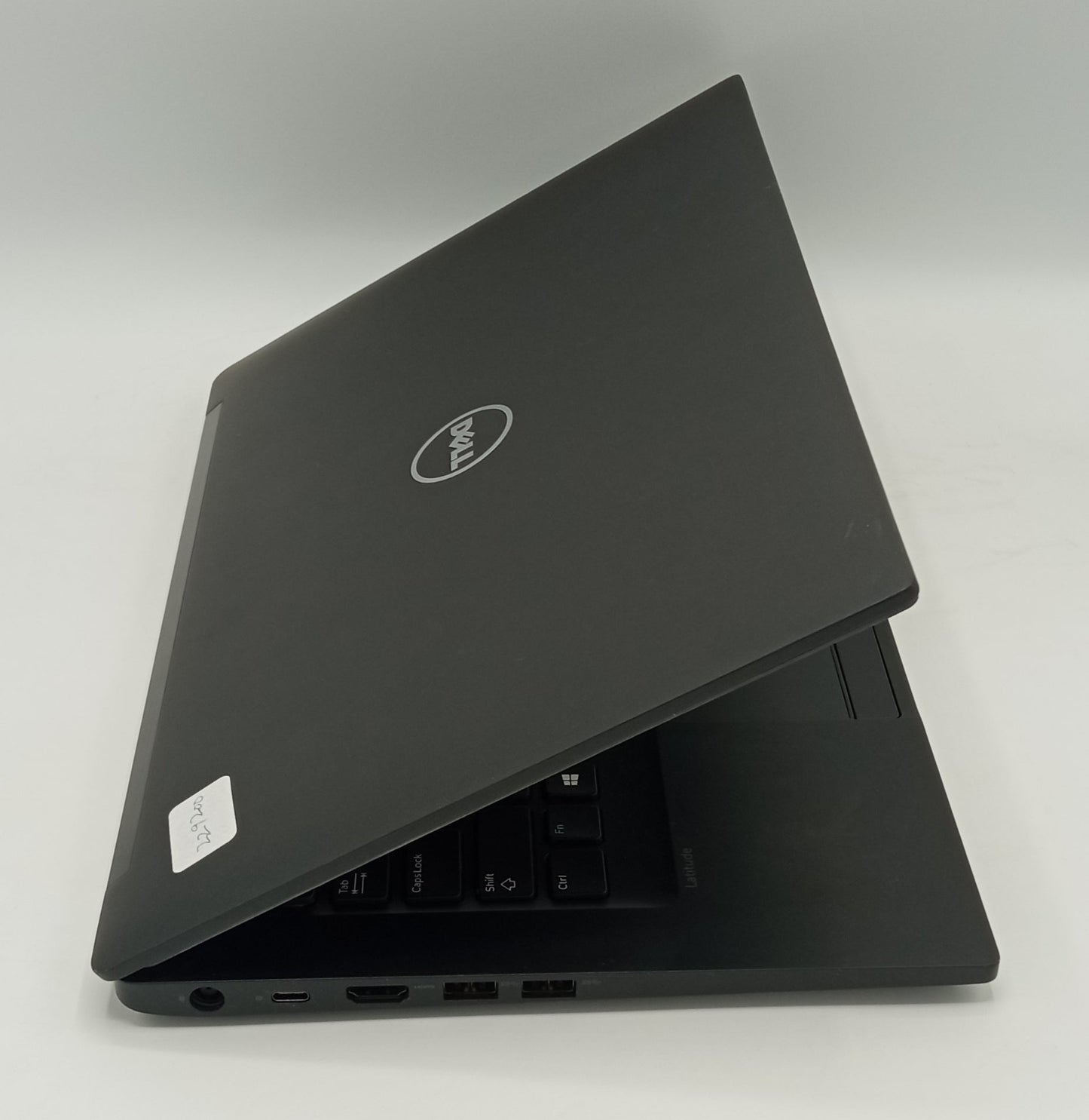 Dell Latitude 7480 | 14 Inches | Intel Core i5 2.5 GHz Processor | 7th Generation | 16 GB Ram | 256 GB SSD | Black