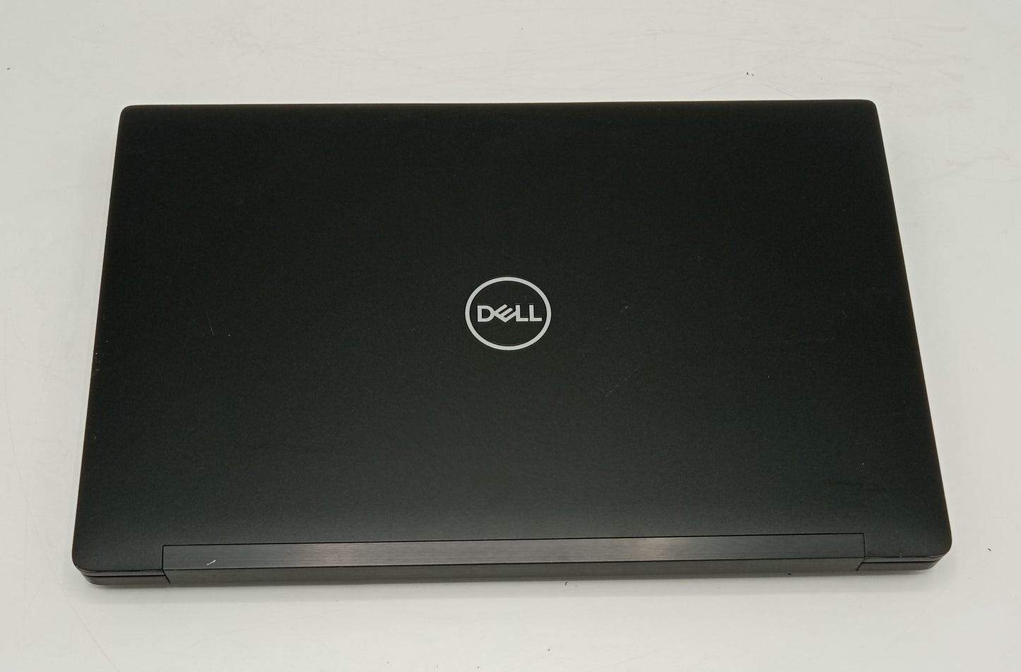 Dell Latitude 7490 | 14 Inches | Intel Core i5 1.7 GHz Processor | 8th Generation | 8 GB Ram | 512 GB SSD | Black | Used