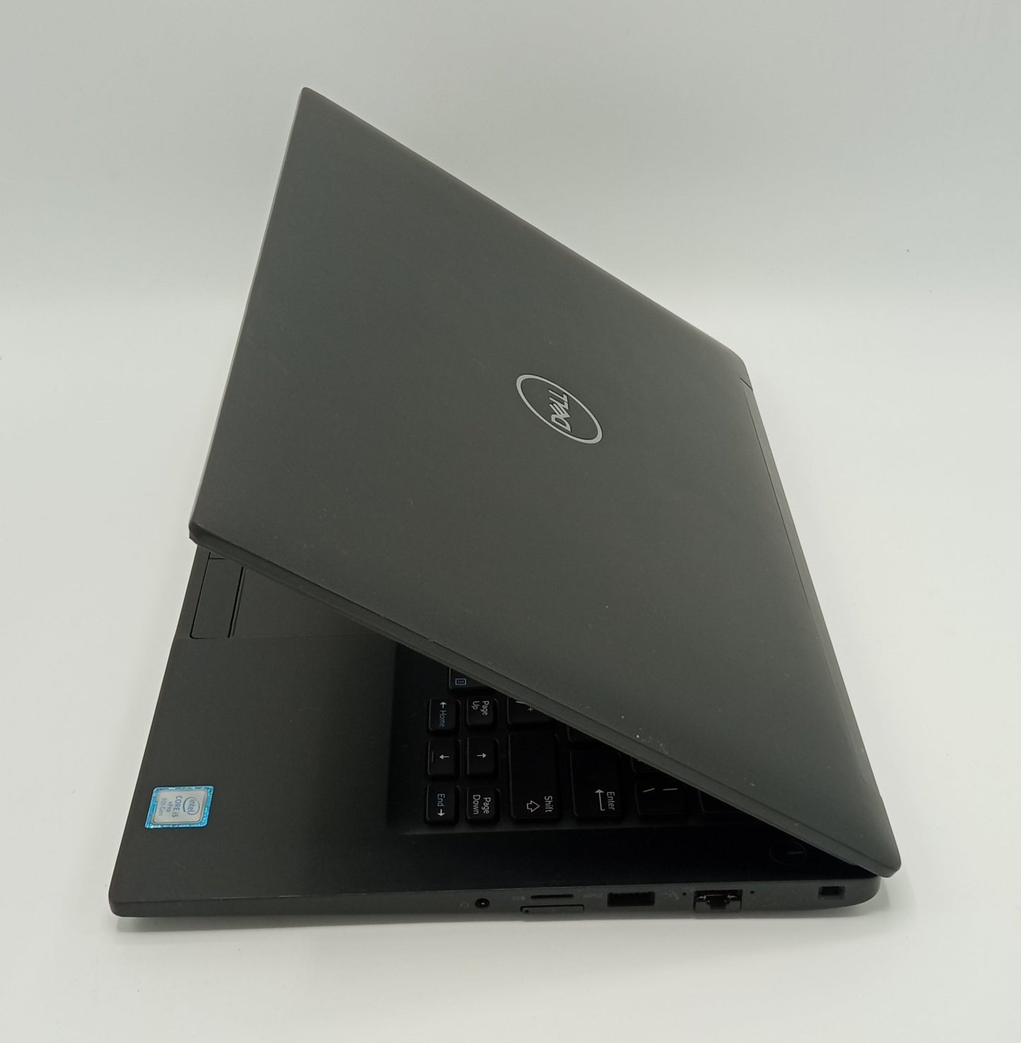 Dell Latitude 7490 | 14 Inches | Intel Core i5 1.7 GHz Processor | 8th Generation | 8 GB Ram | 512 GB SSD | Black | Used