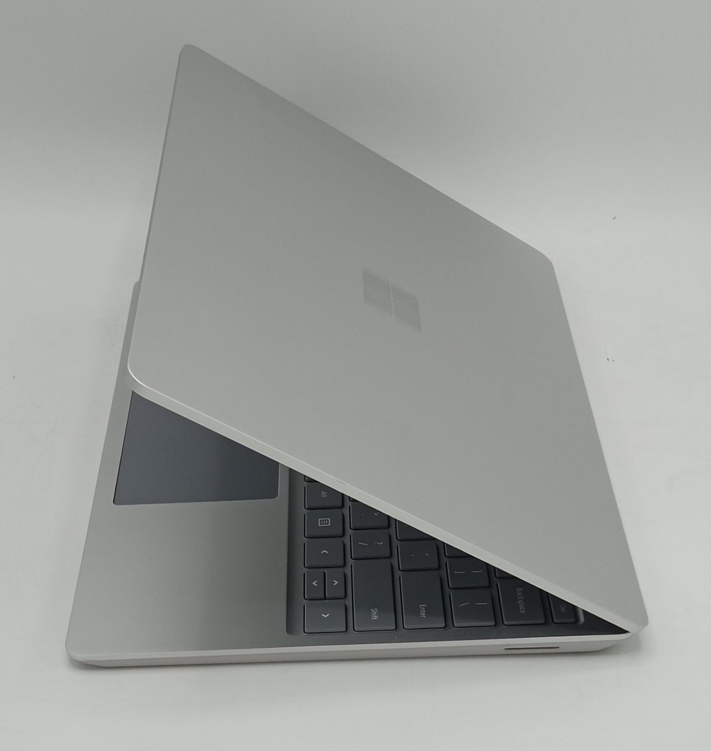 Microsoft Surface Laptop Go | 12.5 Inches | Intel Core i5 1.0 GHz Processor | 10th Gen | Silver | 8GB Ram | 128GB SSD | Like New Condition