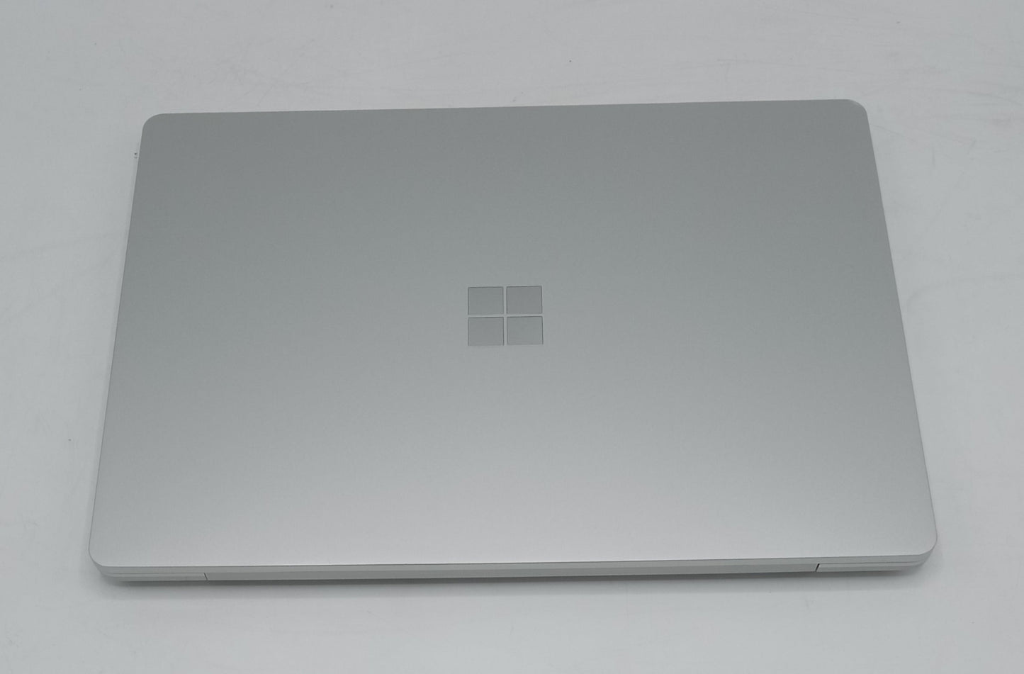 Microsoft Surface Laptop Go | 12.5 Inches | Intel Core i5 1.0 GHz Processor | 10th Gen | Silver | 8GB Ram | 128GB SSD | Like New Condition