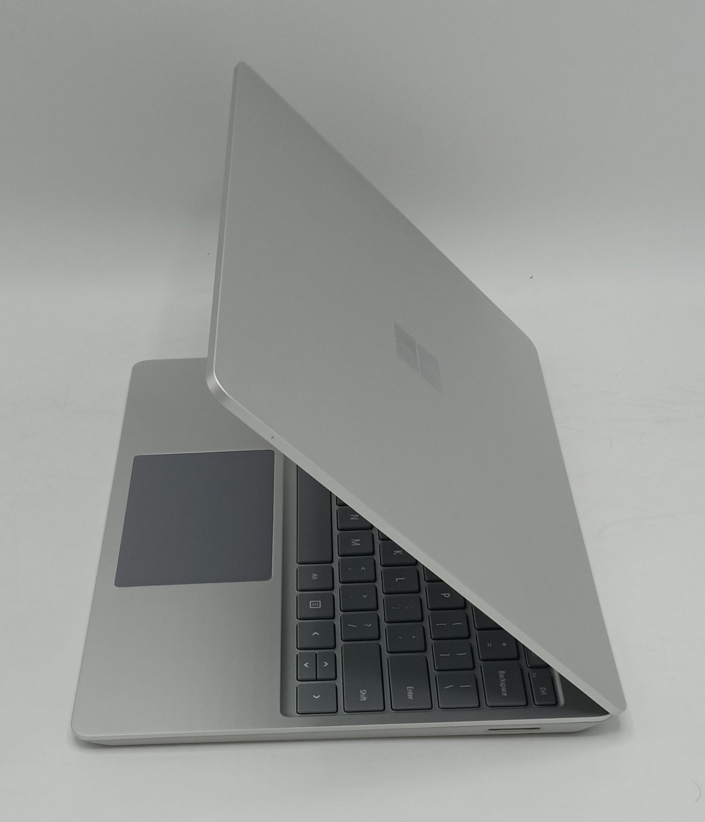 Microsoft Surface Laptop Go | 12.5 Inches | Intel Core i5 1.0 GHz Processor | 10th Gen | Silver | 8GB Ram | 128GB SSD | Like New Condition