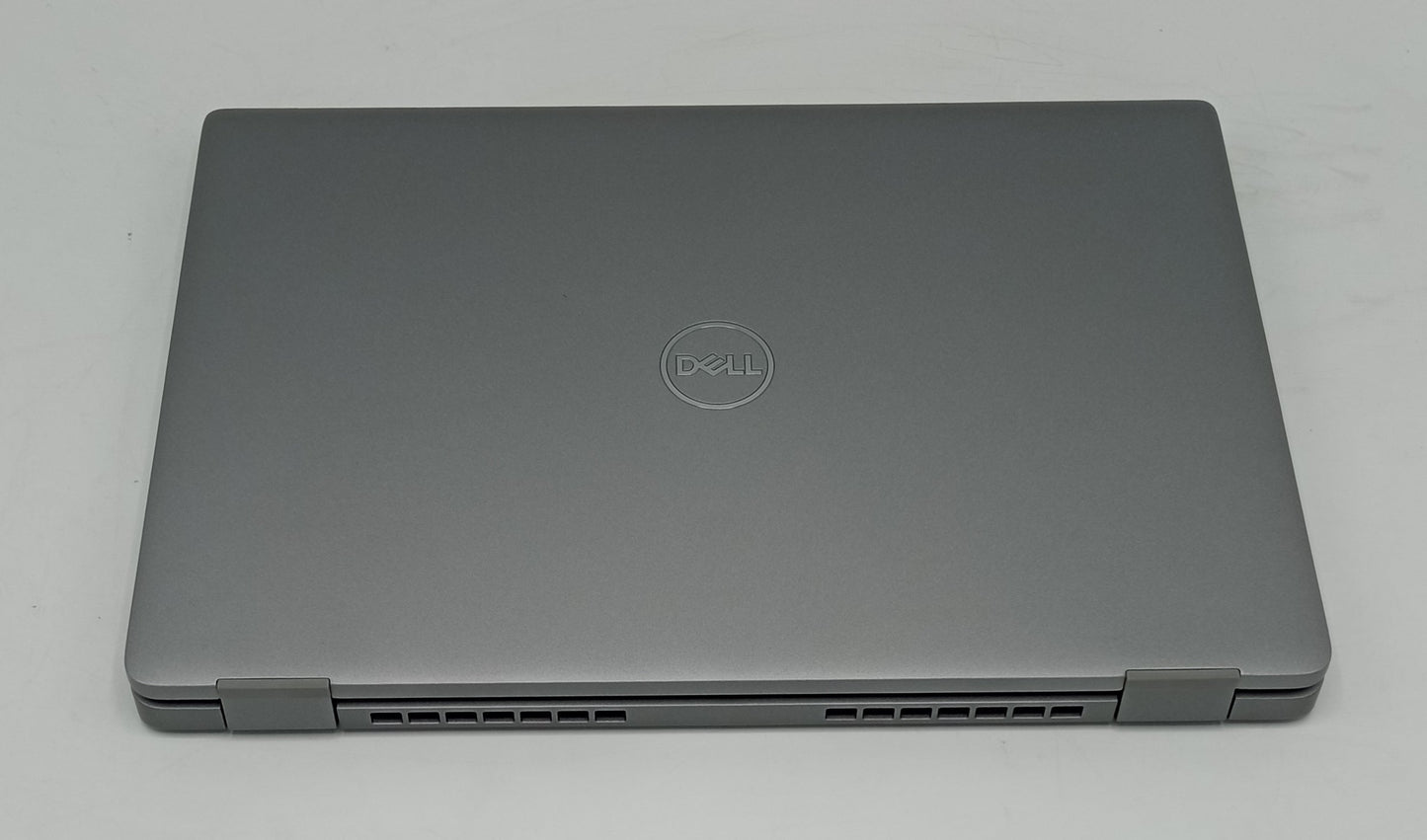 Dell Latitude 5320 | 13 Inches | Intel Core i7 3.0 GHz | 11th Generation | 16GB Ram | 256GB SSD | Grey | Like New Condition