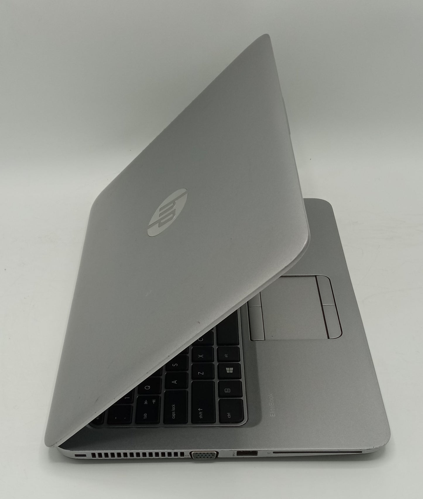 HP Elitebook 820 G3 | 12.5 Inches | Intel Core i5 Processor | 6th Generation | 8GB Ram | 256GB SSD | Silver