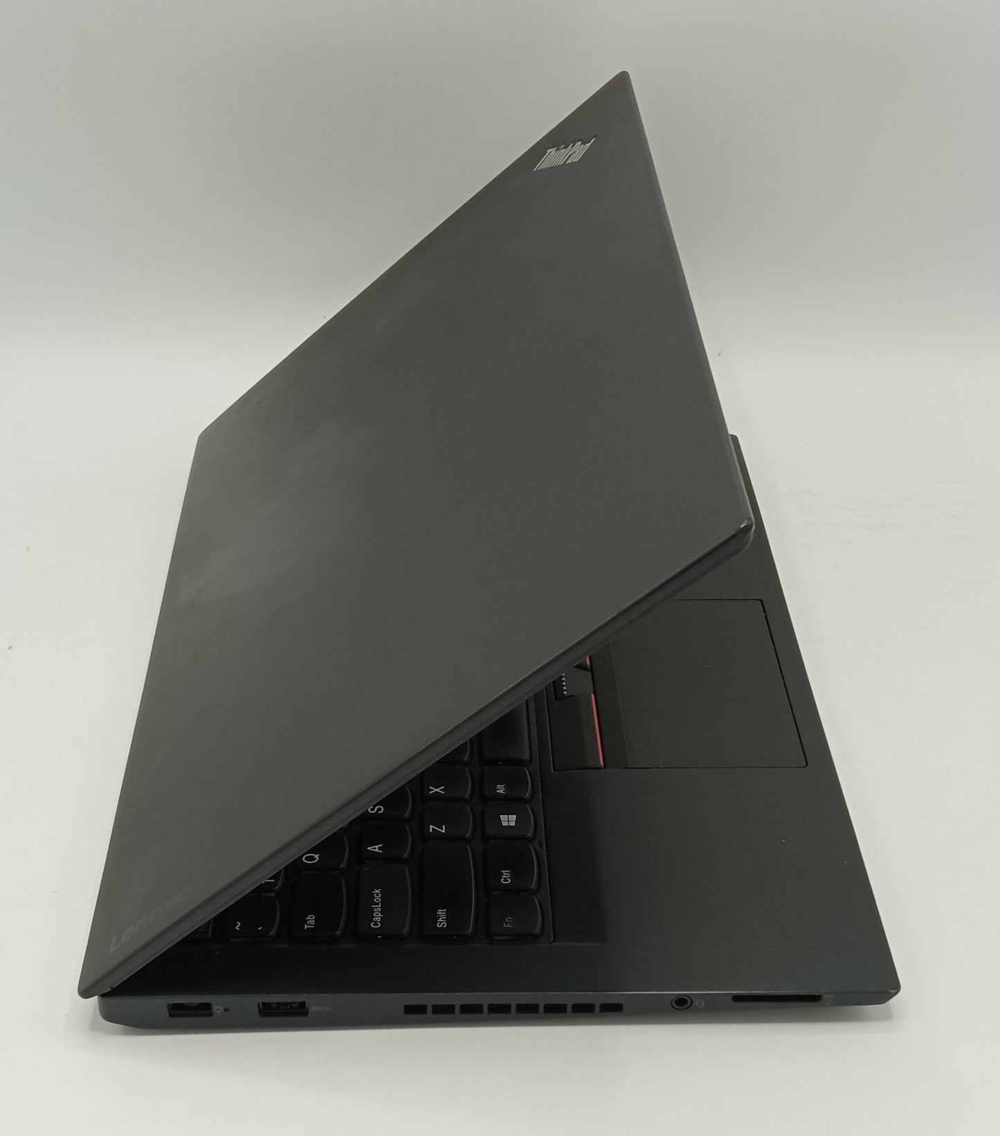 Lenovo ThinkPad T470s | 14 Inches | Intel Core i5 2.4 GHz Processor | 6th Generation | 12GB Ram | 256GB SSD | Black | Used (Great Condition)