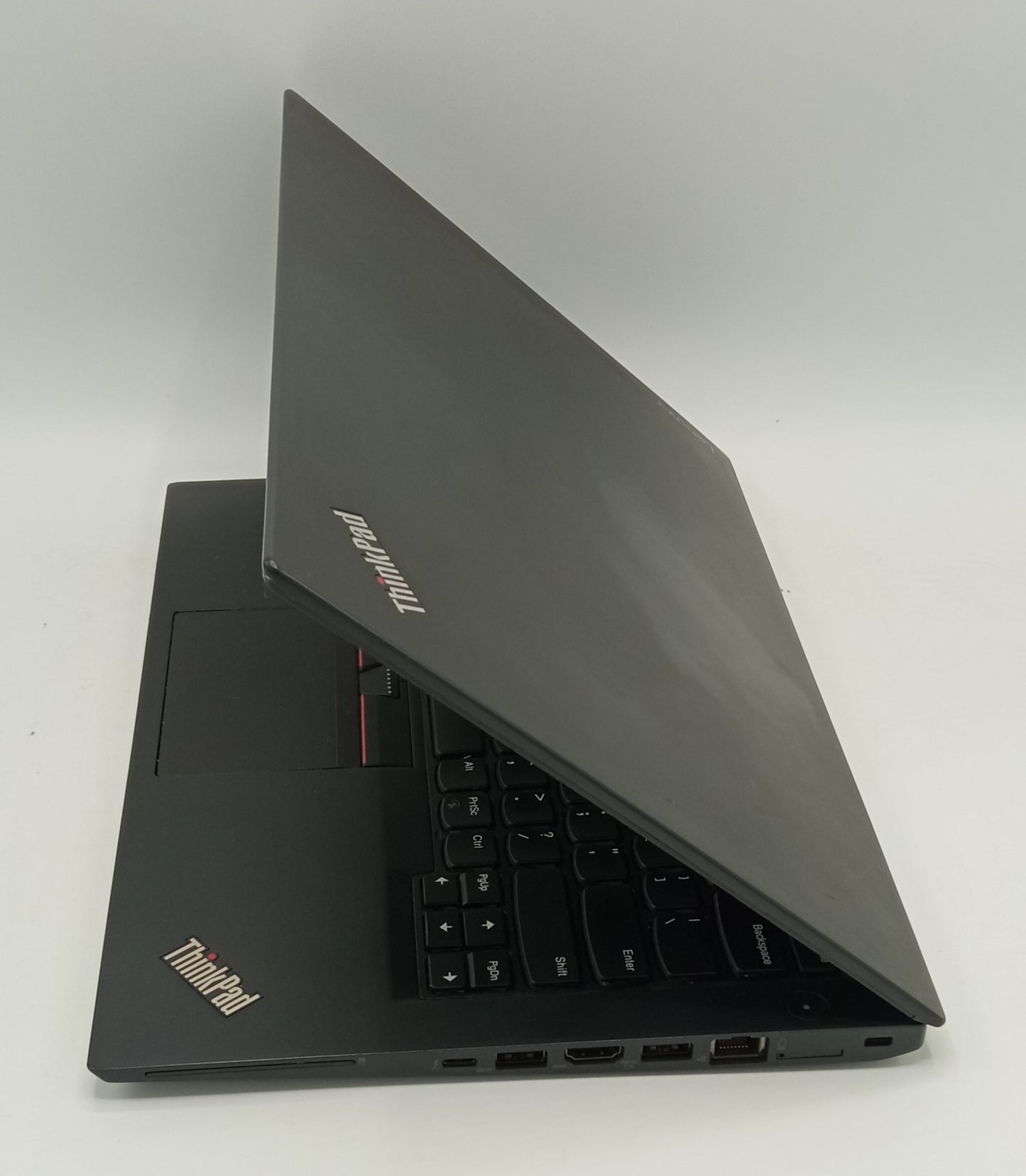 Lenovo ThinkPad T470s | 14 Inches | Intel Core i5 2.4 GHz Processor | 6th Generation | 12GB Ram | 256GB SSD | Black | Used (Great Condition)