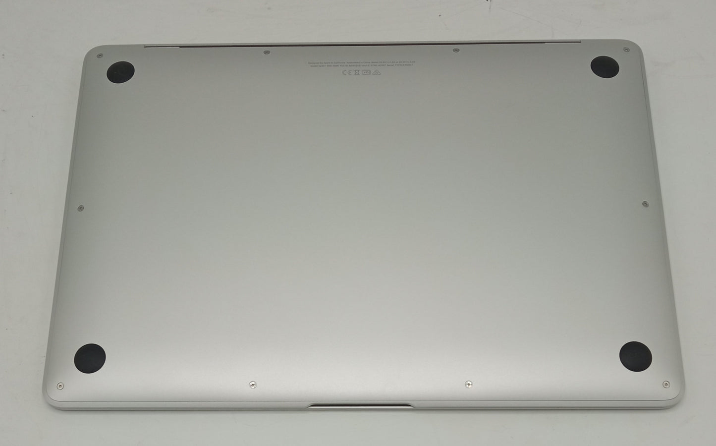 Macbook Air 2020 | 13 Inches | Apple M1 Chip | 8 GB Ram | 256 GB SSD | Silver | 78 Cycles