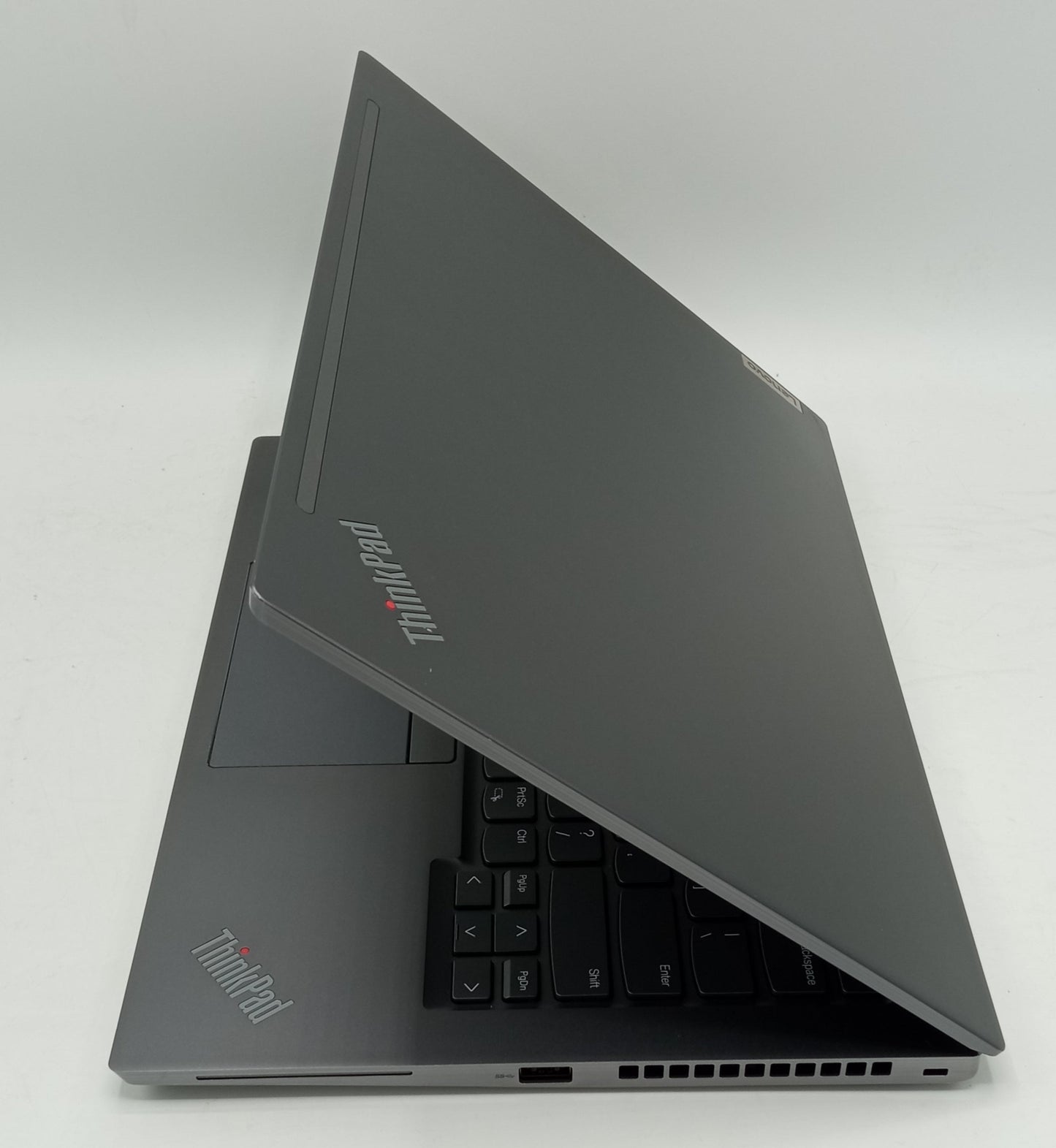 Lenovo ThinkPad T14s Gen 2 | 14 Inches | Intel Core i7 3.0 GHz Processor | 11th Generation | 16GB Ram | 1TB SSD | Gray