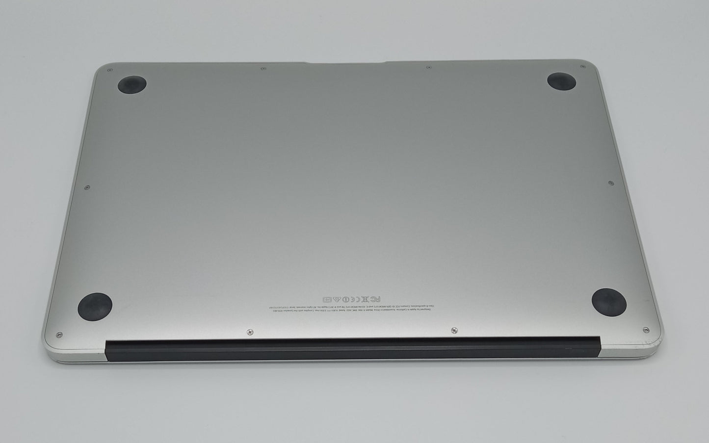 MacBook Air 2014 | 13 inches | Intel Core i7 1.7GHz Processor | 8GB Ram | 512GB SSD | Silver | 84 Cycles