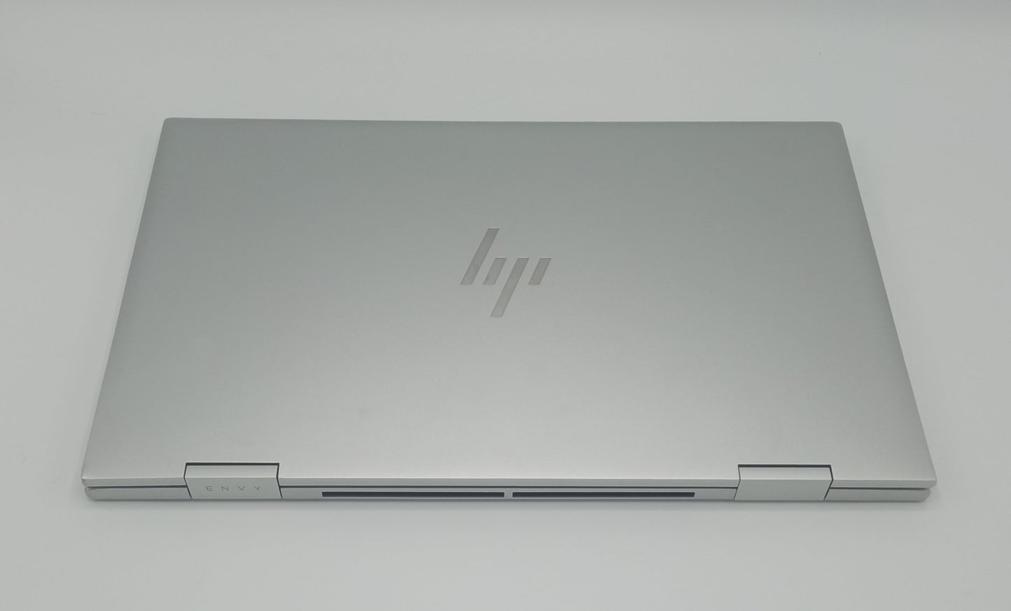 HP Envy x360 Convertible (15m-es0xxx) | Intel Core i5 2.4 GHz Processor | 11th Generation | 8GB Ram | 256GB SSD | Intel Iris Xe Graphics | Silver | Used (Awesome Condition)