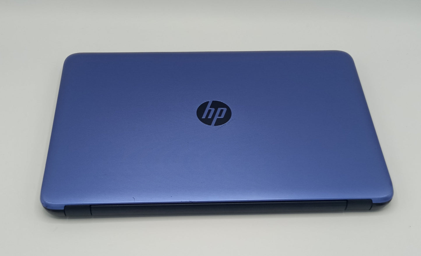 HP Notebook 15-ay015dx | 15 Inches | Intel Core i3 2.3 GHz Processor | 6th Generation | 4GB Ram | 1TB Storage | Blue | Used