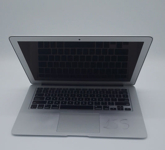 MacBook Air 2015 | 13 inches | Intel Core i5 1.6 GHz Processor | 8GB Ram | 256GB SSD | Silver | Barely Used (122 Cycles)