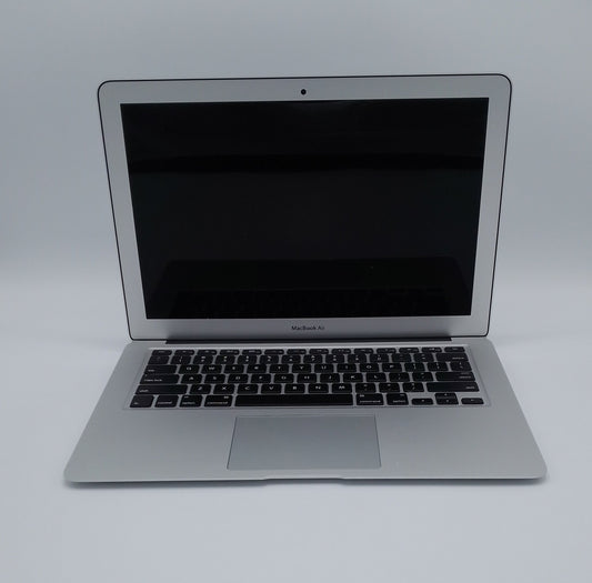 MacBook Air 2017 | 13 inches | Intel Core i5 1.8GHz Processor | 8GB Ram | 128GB SSD | Silver | Barely Used | 93 Cycles