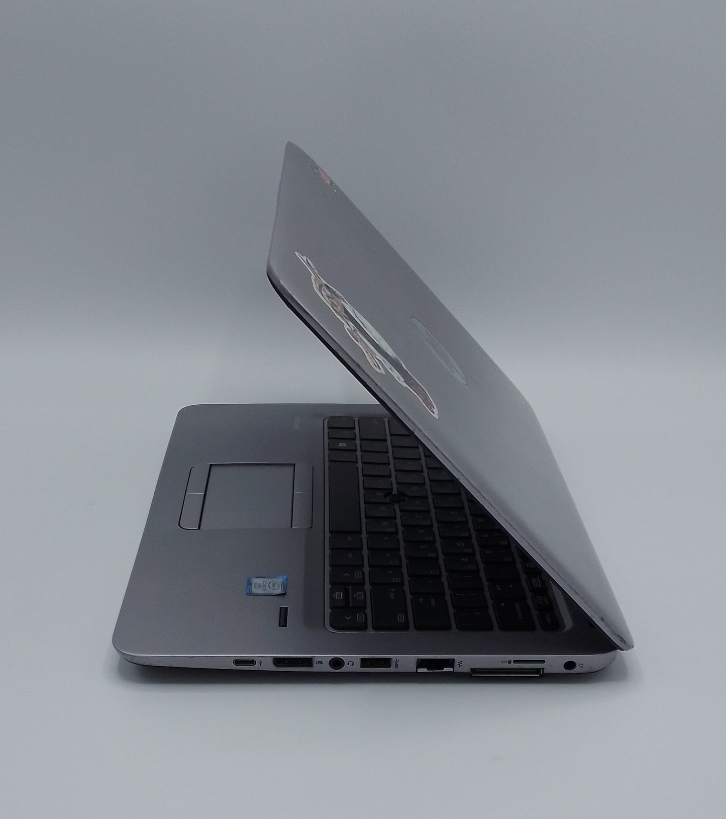 HP EliteBook 840 G3 | 14 Inches | Intel Core i7 2.6 GHz Processor | 6th Generation | 8GB Ram | 256GB Storage | Gray | Used